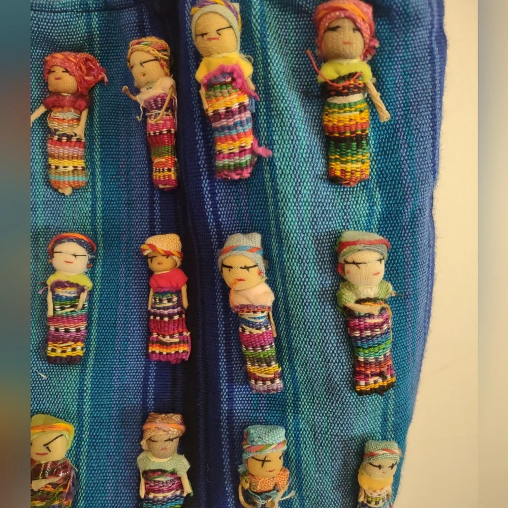 Vibrant Guatemalan Worry Doll Zipper Purse Handbag 9"h X 15"W x  2 1/2"d - Picture 10 of 10